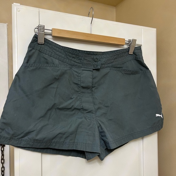 Puma Women’s Athletic Shorts - Picture 2 of 5